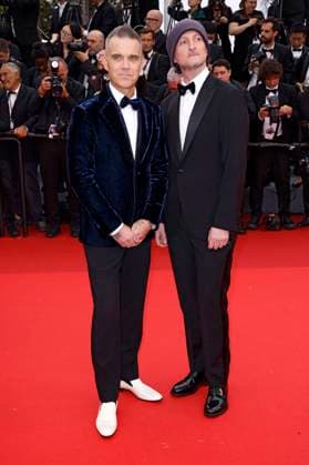 Robbie Williams and Michael Gracey at the premiere of the feature film Killers of the Flower Moon at the Festival de Cannes 2023 76 Cannes International Film Festival at the Palais des Festivals Cannes, 20 05 2023. Foto:xS.xGabschx xFuturexImage