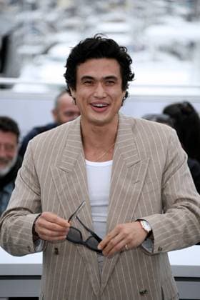 76th Cannes Film Festival 2023, Photocall film May December. Pictured: Charles Melton  Copyright: xAlbertoxTerenghi PoolxPhotoxEvenx xPoolxPhotoxEventsx01x IPA_IPA38094372