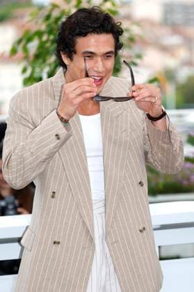 Charles Melton at the photocall for the feature film May December at the Festival de Cannes 2023 76 Cannes International Film Festival at the Palais des Festivals Cannes, 21 05 2023. Foto:xD.xBedrosianx xFuturexImage