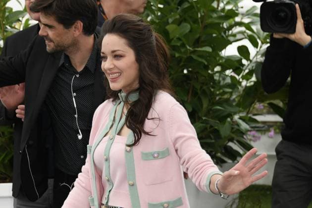 76th Cannes Film Festival 2023, Photocall film Little Girl Blue. Pictured: Marion Cotillard  Copyright: xAlbertoxTerenghi PoolxPhotoxEvenx xPoolxPhotoxEventsx01x IPA_IPA38095105