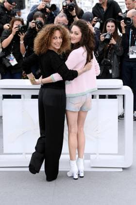 76th Cannes Film Festival 2023, Photocall film Little Girl Blue. Pictured: Mona Achache, Marion Cotillard  Copyright: xAlbertoxTerenghi PoolxPhotoxEvenx xPoolxPhotoxEventsx01x IPA_IPA38095144