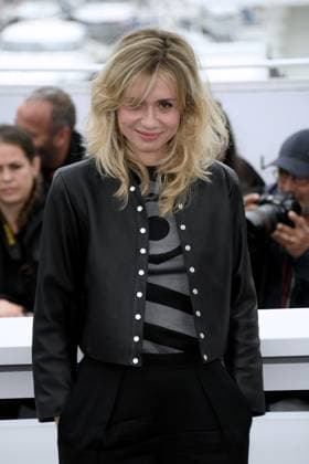 76th Cannes Film Festival 2023, Photocall film Le Temps D Aimer (Along Came Love). Pictured: Katell Quillevere  Copyright: xAlbertoxTerenghi PoolxPhotoxEvenx xPoolxPhotoxEventsx01x IPA_IPA38095470