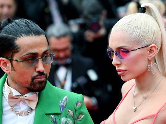 76th Cannes Film Festival 2023, evening 5 - red carpet of the film Killers Of The Flower Moon. Pictured: Lana Scolaro and Samuel Sohebi  Copyright: xManexMangueliarottix xipa-agencyx xPoolxPhotoxEventsx01x IPA_IPA38095529