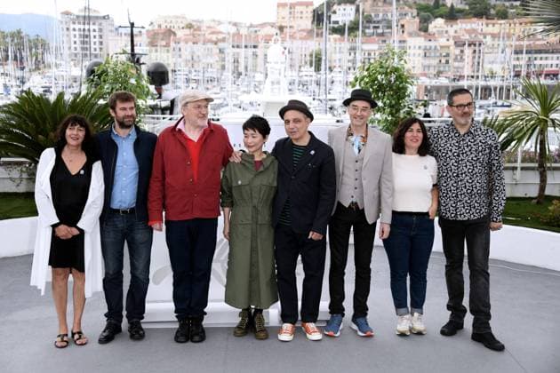76th Cannes Film Festival 2023, Photocall film Robot Dreams. Pictured: Yuko Harami, Pablo Berger, JosÃ Luis Ãgreda, Benoit FÃ roumont, Sylvie Pialat, Sandra Tapia, Ignasi EstapÃ , JÃ rÃ me Vidal  Copyright: xAlbertoxTerenghi PoolxPhotoxEvenx xPoolxPhotoxEventsx01x IPA_IPA38095591