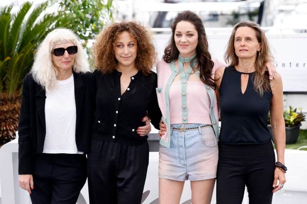 Yael Fogiel, Mona Achache, Marion Cotillard and Laetitia Gonzalez at the photocall for the feature film Little Girl Blue at the Festival de Cannes 2023 76 Cannes International Film Festival at the Palais des Festivals Cannes, 21 05 2023. Foto:xS.xGabschx xFuturexImage