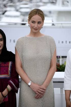 76th Cannes Film Festival 2023, Photocall film Bread And Roses. Pictured: Jennifer Lawrence  Copyright: xAlbertoxTerenghi PoolxPhotoxEvenx xPoolxPhotoxEventsx01x IPA_IPA38098225
