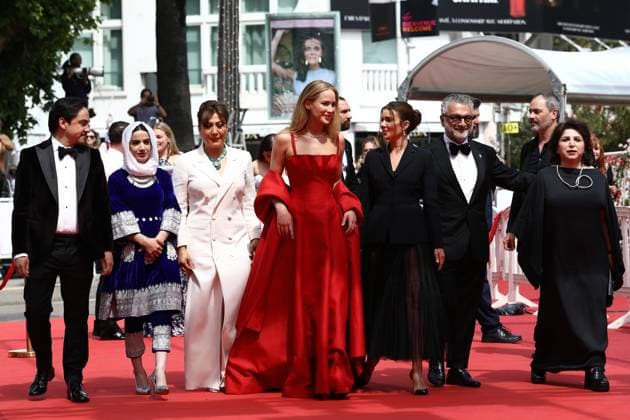 May 21, 2023, Cannes, Cote d Azur, France: JENNIFER LAWRENCE attends the screening of Anatomy of a Fall during the 76th Annual Cannes Film Festival at Palais des Festivals on May 21, 2023 in Cannes, France Cannes France - ZUMAc179 20230521_zep_c179_214 Copyright: xMickaelxChavetx