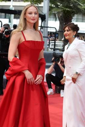 76e Festival International du Film de Cannes. MontÃ e des marches du film Anatomie d une chute . 76th Cannes Film Festival. Red carpet of the film Anatomie d une chute . Jennifer Lawrence. 292310 2023-05-21 Cannes France  Copyright: xIsabellexVautierx xStarfacex STAR_292310_019