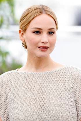 Jennifer Lawrence at the photocall for the documentary Bread And Roses at the Festival de Cannes 2023 76 Cannes International Film Festival at the Palais des Festivals Cannes, 21 05 2023. Foto:xS.xGabschx xFuturexImage