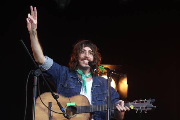 Entertainment Bilder des Tages SÃO PAULO, SP - 21.05.2023: C6 FEST EM SÃO PAULO - Singer Tim Bernardes performs at C6 Fest in São Paulo at Ibirapuera Park this Sunday afternoon (21) in a show in which he sings classics by Gal Costa. x2375838x  YurixMurakami