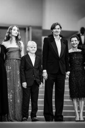 Internationale Filmfestspiele von Cannes, Firebrand Premiere 76e Festival International du Film de Cannes. MontÃ e des marches du film Le jeu de la reine . 76th International Cannes Film Festival 292340 2023-05-21 Cannes France Riley, Sam  Copyright: xEstellexCarlierx xStarfacex STAR_292340_066