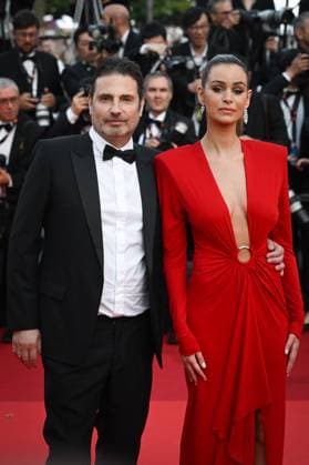 Internationale Filmfestspiele von Cannes, Firebrand Premiere 76e Festival International du film de Cannes. Montee du film Firebrand - Le jeu de la reine - 76th International Cannes Film Festival. Red carpet of Firebrand - Le jeu de la reine - Richard Orlinski 292338 2023-05-21  Copyright: xLionelxGuericolas MPPx STAR_292338_088