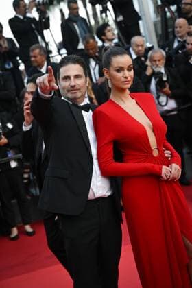 Internationale Filmfestspiele von Cannes, Firebrand Premiere 76e Festival International du film de Cannes. Montee du film Firebrand - Le jeu de la reine - 76th International Cannes Film Festival. Red carpet of Firebrand - Le jeu de la reine - Richard Orlinski 292338 2023-05-21  Copyright: xLionelxGuericolas MPPx STAR_292338_090
