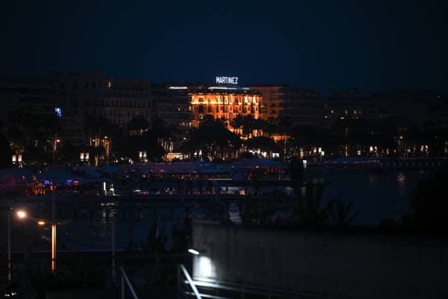 Internationale Filmfestspiele von Cannes, Acide Premiere 76e Festival International du film de Cannes. 76th International Cannes Film Festival. Hotel Martinez by night 76e Festival International du film de Cannes. Montee du film Acide - 76th International Cannes Film Festival. Red carpet of Acide - Guillaume Canet 292351 2023-05-21  Copyright: xLionelxGuericolas MPPx STAR_292351_001