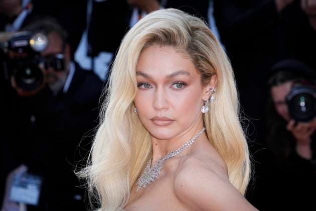 Internationale Filmfestspiele von Cannes, Firebrand Premiere Firebrand (Le Jeu De La Reine) Red Carpet - The 76th Annual Cannes Film Festival Gigi Hadid attend the Firebrand (Le Jeu De La Reine) red carpet during the 76th annual Cannes film festival at Palais des Festivals on May 21, 2023 in Cannes, France. Cannes France  Copyright: xDanielexCifalÃ x originalFilename: cifala-notitle230521_npwUj.jpg
