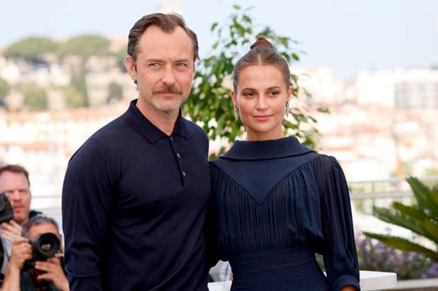 Jude Law and Alicia Vikander at the photocall for the feature film Firebrand at the Festival de Cannes 2023 76 Cannes International Film Festival at the Palais des Festivals Cannes, 22 05 2023. Foto:xD.xBedrosianx xFuturexImage