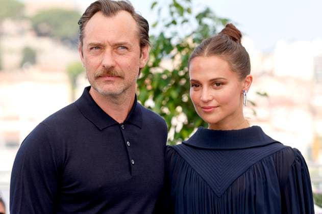 Jude Law and Alicia Vikander at the photocall for the feature film Firebrand at the Festival de Cannes 2023 76 Cannes International Film Festival at the Palais des Festivals Cannes, 22 05 2023. Foto:xD.xBedrosianx xFuturexImage