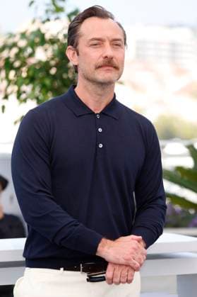 Jude Law at the photocall for the feature film Firebrand at the Festival de Cannes 2023 76 Cannes International Film Festival at the Palais des Festivals Cannes, 22 05 2023. Foto:xD.xBedrosianx xFuturexImage