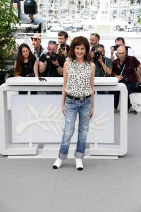 76th Cannes Film Festival 2023, Photocall film Bonnard Pierre and Marthe. Pictured: Anouk Grinberg  Copyright: xAlbertoxTerenghi PoolxPhotoxEvenx xPoolxPhotoxEventsx01x IPA_IPA38122632