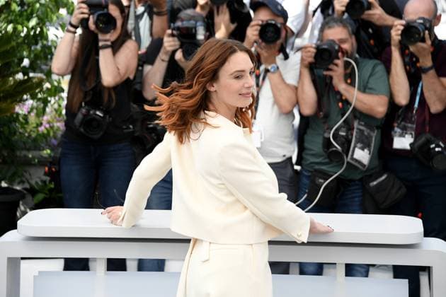 Entertainment Bilder des Tages 76th Cannes Film Festival 2023, Photocall film Acid. Pictured: Laetitia Dosch  Copyright: xAlbertoxTerenghi PoolxPhotoxEvenx xPoolxPhotoxEventsx01x IPA_IPA38122793