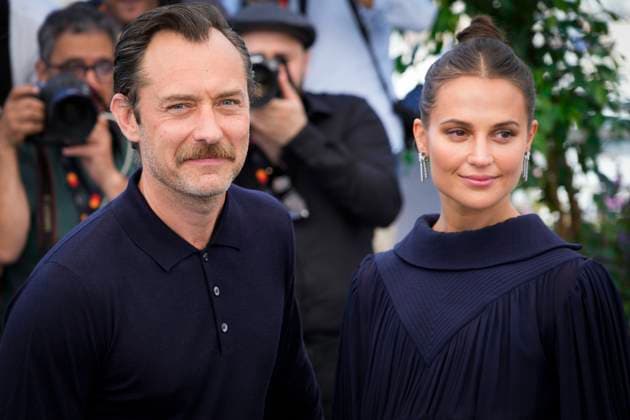 Photo IPP Daniele Cifala™ Cannes 22 05 2023 Firebrand Le Jeu De La Reine Photocall The 76th Annual Cannes Film Festival in the photo Alicia Vikander and Jude Law Italy Photo Press World Copyright  0