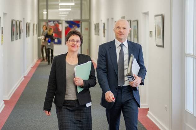 Philipp Nimmermann Dr Philipp Nimmermann is to become the new State Secretary in the Federal Ministry of Economics and Technology, succeeding Patrick Graichen, who has been put into temporary retirement Pictured here with Schleswig Holstein Finance Minister Monika Heinold Kiel Schleswig Holstein Germany fpr nimmermann 8809
