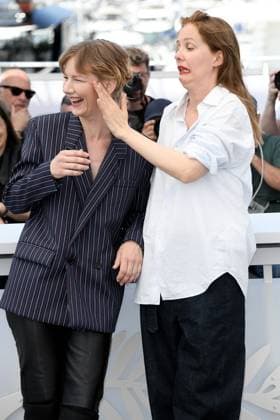 76th Cannes Film Festival 2023, Photocall film Anatomie D une Chute (Anatomy Of A Fall). Pictured: Sandra Huller, Justine Triet  Copyright: xAlbertoxTerenghi PoolxPhotoxEvenx xPoolxPhotoxEventsx01x IPA_IPA38122925