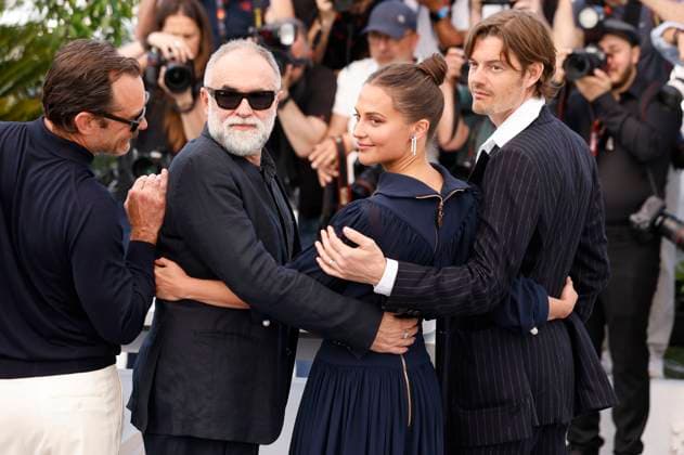 Jude Law, Karim Ainouz, Alicia Vikander and Sam Riley at the photocall for the feature film Firebrand at the Festival de Cannes 2023 76 Cannes International Film Festival at the Palais des Festivals Cannes, 22 05 2023. Foto:xS.xGabschx xFuturexImage