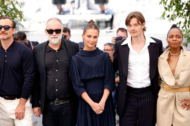 Jude Law, Karim Ainouz, Alicia Vikander, Sam Riley and Mina Andala at the photocall for the feature film Firebrand at the Festival de Cannes 2023 76 Cannes International Film Festival at the Palais des Festivals Cannes, 22 05 2023. Foto:xS.xGabschx xFuturexImage