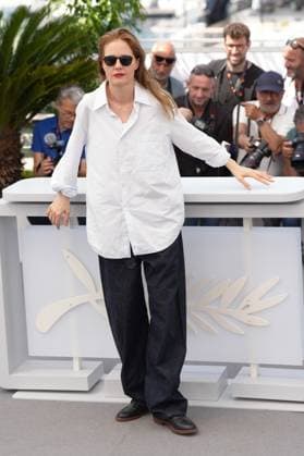 Internationale Filmfestspiele von Cannes, Anatomy of a Fall - Anatomie d une chute Photocall Justine Triet CELEBRITES : 76 eme festival de Cannes - Photocall du film Â« Anatomie d une Chute (Anatomy Of A Fall) Â» - Cannes - 22 05 2023 NorbertScanella Panoramic 