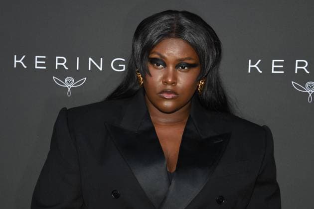 Yseult - 2023 Kering Women in Motion Award during the 76th annual Cannes film festival in Cannes, France. CELEBRITES : 76eme festival international de Cannes - Tapis rouge - Cannes - 21 05 2023 LionelUrman Panoramic 