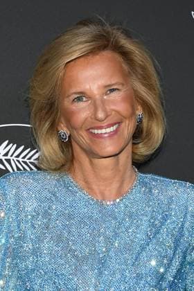 Iris Knobloch - 2023 Kering Women in Motion Award during the 76th annual Cannes film festival in Cannes, France. CELEBRITES : 76eme festival international de Cannes - Tapis rouge - Cannes - 21 05 2023 LionelUrman Panoramic 