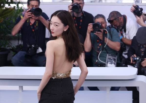 (230522) -- CANNES, May 22, 2023 -- Chinese actress Zhou Dongyu poses during a photocall for the film Ran Dong (The Breaking Ice) at the 76th edition of the Cannes Film Festival in Cannes, southern France, on May 22, 2023. (Photo by Xinhua) FRANCE-CANNES-FILM FESTIVAL-THE BREAKING ICE-PHOTOCALL LixBohan 