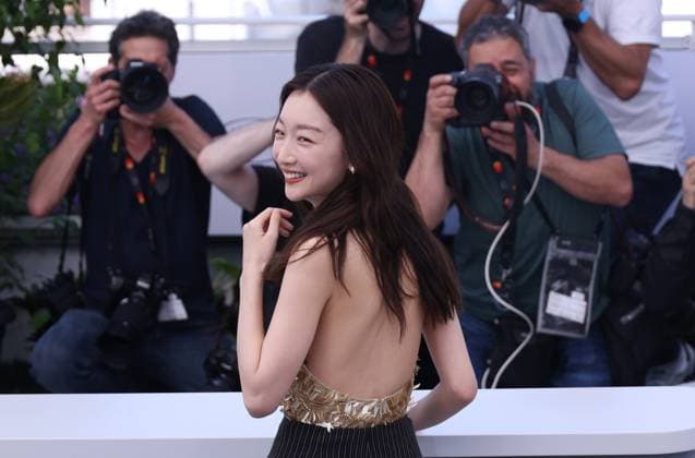 (230522) -- CANNES, May 22, 2023 -- Chinese actress Zhou Dongyu poses during a photocall for the film Ran Dong (The Breaking Ice) at the 76th edition of the Cannes Film Festival in Cannes, southern France, on May 22, 2023. (Photo by Xinhua) FRANCE-CANNES-FILM FESTIVAL-THE BREAKING ICE-PHOTOCALL LixBohan 