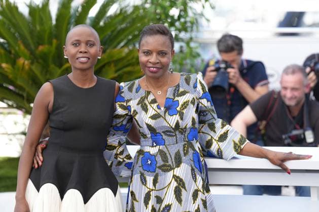 Eliane Umuhire - Yves-Marina Gnahoua CELEBRITES : 76 eme festival de Cannes - Photocall du film Â« Augure (Omen) Â» - Cannes - 22 05 2023 NorbertScanella Panoramic 