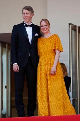 Jussi Vatanen and Alma Pöysti at the premiere of the feature film Kuolleet lehdet Fallen Leaves at the Festival de Cannes 2023 76 Cannes International Film Festival at the Palais des Festivals Cannes, 22 05 2023. Foto:xD.xBedrosianx xFuturexImage