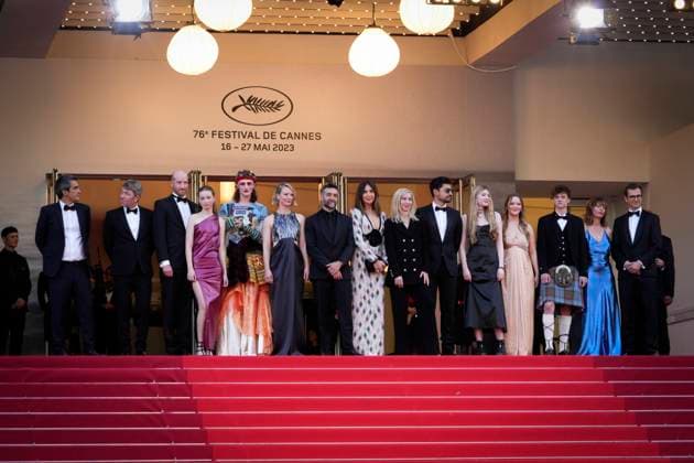 Photo IPP Daniele Cifala™ Cannes 22 05 2023 Club Zero Red Carpet The 76th Annual Cannes Film Festival in photo Producer Phillipe Bober, Lukas Turtur, Ksenia Devriendt, Luke Barker, Mia Wasikowska, Mathieu Demy, Elsa Zylberstein, Director Jessica Hausner, Amir El Masry, Florence Baker, Gwen Currant, Samuel D Anderson, Geraldine Bajar 0