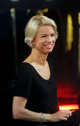 STOCKHOLM 20111201 Linn Ullmann gästar Skavlan. STOCKHOLM SVERIGE x10070x *** STOCKHOLM 20111201 Linn Ullmann visits Skavlan STOCKHOLM SWEDEN x10070x  Copyright: xJESSICAxGOWx xTTx SKAVLAN