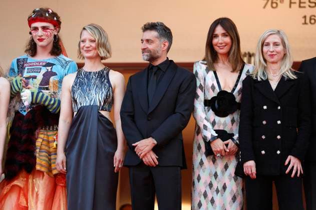 Luke Barker, Mia Wasikowska, Mathieu Demy, Elsa Zylberstein and Jessica Hausner at the premiere of the feature film Club Zero at the Festival de Cannes 2023 76 Cannes International Film Festival at the Palais des Festivals Cannes, 22 05 2023. Foto:xD.xBedrosianx xFuturexImage
