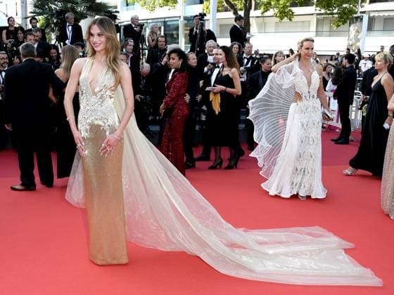 76th Cannes Film Festival 2023, evening 7 - Red Carpet film Club Zero . In the photo Meredith Mickelson  Copyright: xAlbertoxTerenghix xipa-agency.nex xPoolxPhotoxEventsx01x IPA_IPA38135194