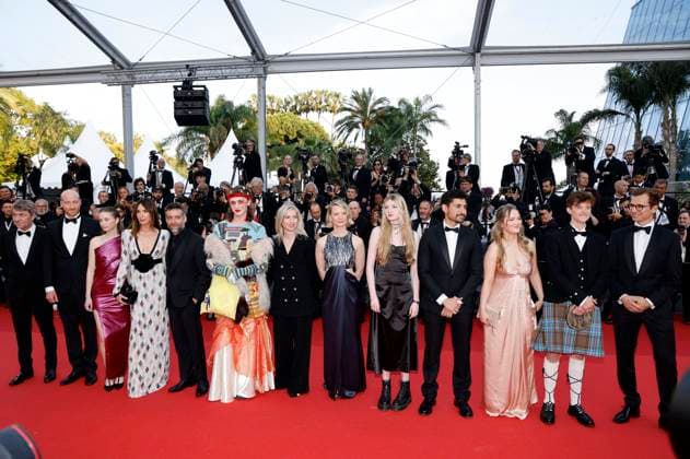 Philippe Bober, Lukas Turtur, Ksenia Devriendt, Elsa Zylberstein, Mathieu Demy, Luke Barker, Jessica Hausner, Mia Wasikowska, Florence Baker, Amir El Masry, Gwen Currant, Samuel D Anderson and Johannes Schubert at the premiere of the feature film Club Zero at the Festival de Cannes 2023 76 Cannes International Film Festival at the Palais des Festivals Cannes, 22 05 Foto:xS.xGabschx xFuturexImage