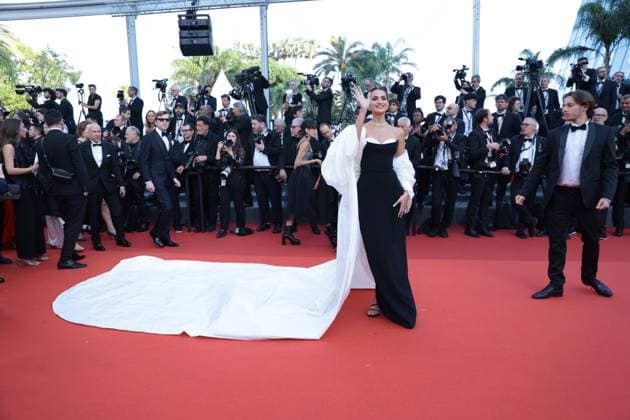 76e Festival International du Film de Cannes. MontÃ e des marches du film Club Zero . 76th International Cannes Film festival. Red crapet of Club Zero movie. 292407 2023-05-22 Cannes France Lozano, Marta  Copyright: xTerencexBaelenx STAR_292407_068