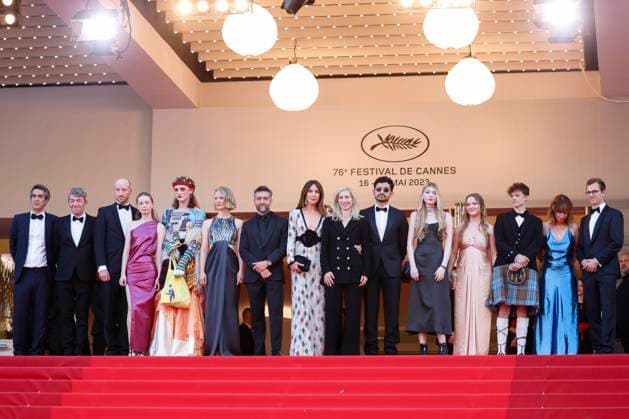 May 22, 2023: Luke Barker, Mia Wasikowska, Mathieu Demy, Elsa Zylberstein and Jessica Hausner attend the Club Zero premiere during the 76th Cannes Film Festival at Palais des Festivals in Cannes, France, on 22 May 2023. Photo: - ZUMAm179 20230522_zep_m179_031 Copyright: xAlecxMichaelx