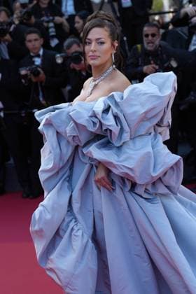 Ashley Graham CELEBRITES : 76 eme festival de Cannes - Red Carpet du film Â« Club Zero Â» - Cannes - 22 05 2023 NorbertScanella Panoramic 