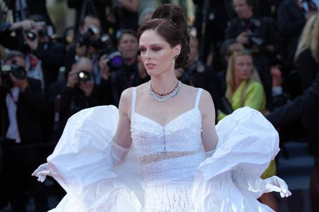 Coco Rocha CELEBRITES : 76 eme festival de Cannes - Red Carpet du film Â« Club Zero Â» - Cannes - 22 05 2023 NorbertScanella Panoramic 