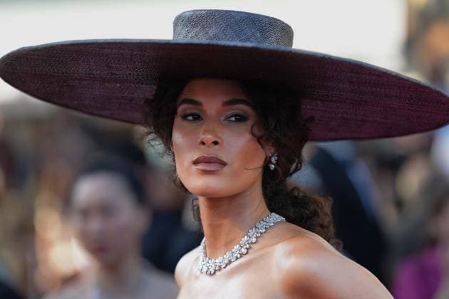 Cindy Bruna CELEBRITES : 76 eme festival de Cannes - Red Carpet du film Â« Club Zero Â» - Cannes - 22 05 2023 NorbertScanella Panoramic 