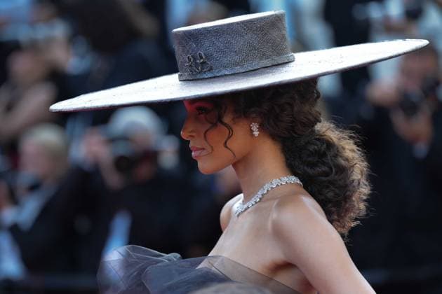 Cindy Bruna CELEBRITES : 76 eme festival de Cannes - Red Carpet du film Â« Club Zero Â» - Cannes - 22 05 2023 NorbertScanella Panoramic 