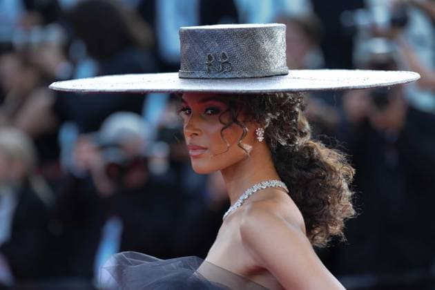 Cindy Bruna CELEBRITES : 76 eme festival de Cannes - Red Carpet du film Â« Club Zero Â» - Cannes - 22 05 2023 NorbertScanella Panoramic 