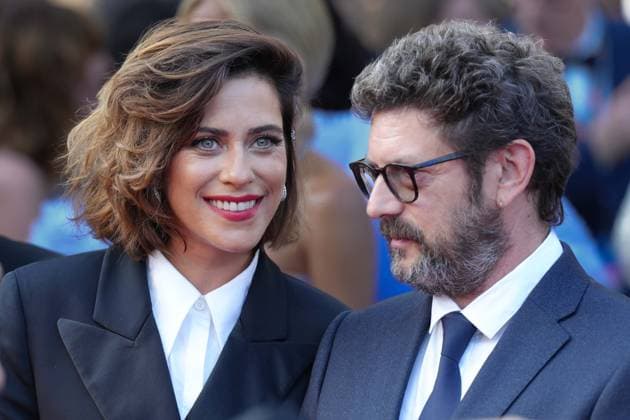 Manolo Solo - Maria Leon CELEBRITES : 76 eme festival de Cannes - Red Carpet du film Â« Club Zero Â» - Cannes - 22 05 2023 NorbertScanella Panoramic 