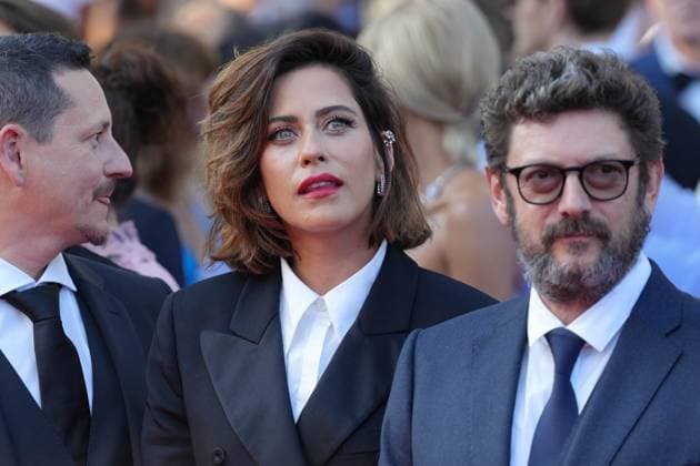 Manolo Solo - Maria Leon CELEBRITES : 76 eme festival de Cannes - Red Carpet du film Â« Club Zero Â» - Cannes - 22 05 2023 NorbertScanella Panoramic 